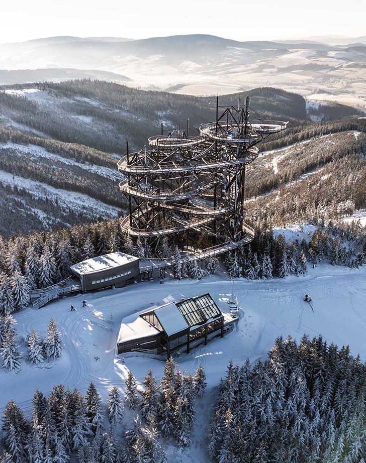 Dolní Morava se Sky Bridge 721